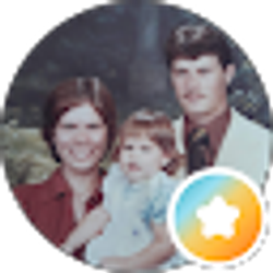 Profile photo of Elaine Scott