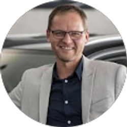 Profile photo of Roman Priimak