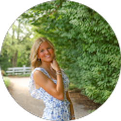 Profile photo of Hannah Hogg