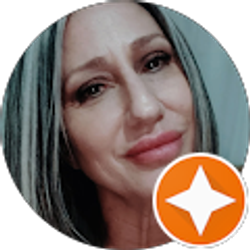 Profile photo of Amanda Dixon