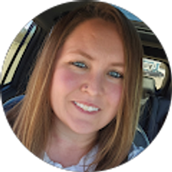 Profile photo of Mandii May