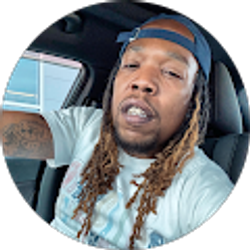 Profile photo of Donovan Smith