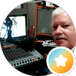 Profile photo of Julio Raúl López