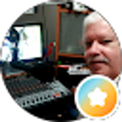 Profile photo of Julio Raúl López