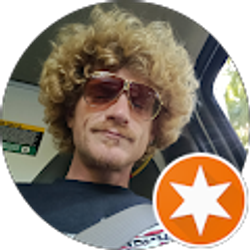 Profile photo of Dustin Field