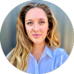 Profile photo of Lauren W
