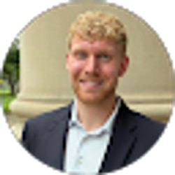 Profile photo of Dalton Peters