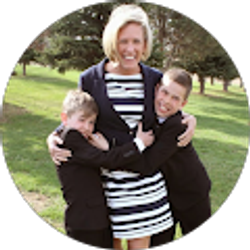 Profile photo of Michelle Lorenz