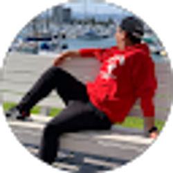 Profile photo of aaron vuong