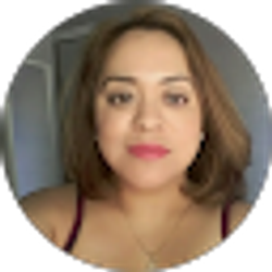 Profile photo of Yoana Paz