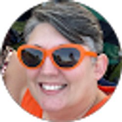 Profile photo of Leanne Gruss