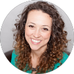 Profile photo of Robyn Peeples