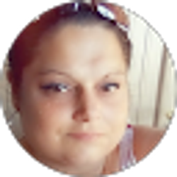 Profile photo of Lindsay Harris