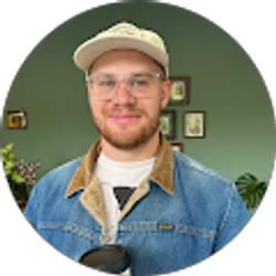 Profile photo of Andrew Turnure