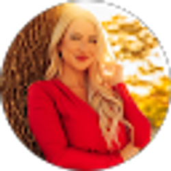 Profile photo of Monique Campbell