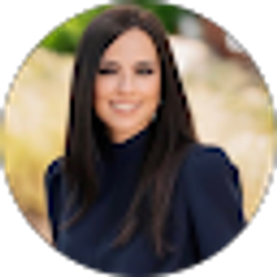 Profile photo of Ashley Darnell