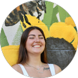 Profile photo of Rayeanne M.