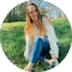 Profile photo of Talia Lea