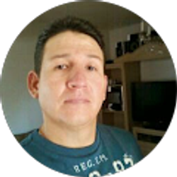 Profile photo of Eduardo Acosta