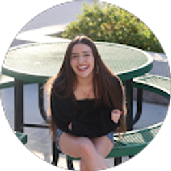 Profile photo of Yeira Torres