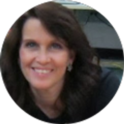 Profile photo of Anne Materna