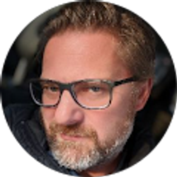 Profile photo of Kamil Walawender