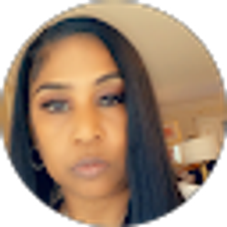 Profile photo of Raquel Suarez