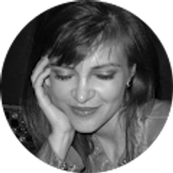 Profile photo of Sarah Thebarge