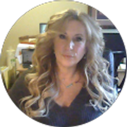 Profile photo of Christine Metz