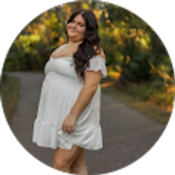 Profile photo of Danielle Pellegrini