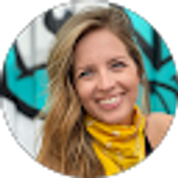 Profile photo of Leanne Lomax