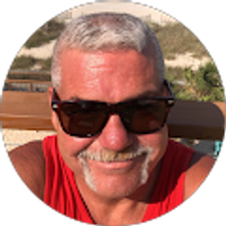 Profile photo of Tony Gee