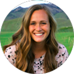 Profile photo of Lindy Halterman