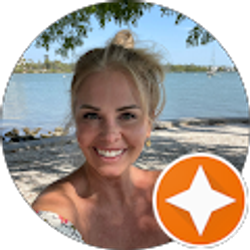 Profile photo of Nikki Ruehl