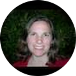 Profile photo of Holly Sanders