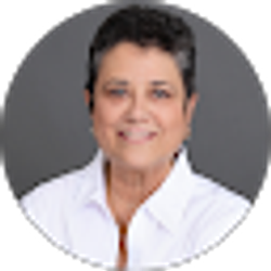 Profile photo of Ellen Feiler