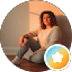 Profile photo of Julie Dreier