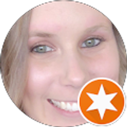 Profile photo of Amanda Quinn