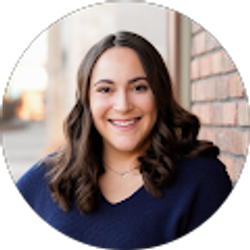 Profile photo of Sarah Glidden