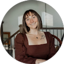 Profile photo of Anna McBroom