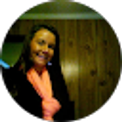 Profile photo of Courtney Mahon