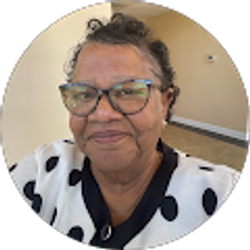 Profile photo of Gloria Long