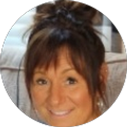 Profile photo of Fran Aczel