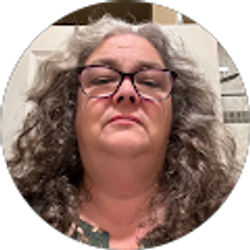 Profile photo of Kelly Showers