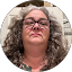 Profile photo of Kelly Showers