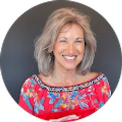 Profile photo of Cindy Walter