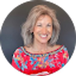 Profile photo of Cindy Walter