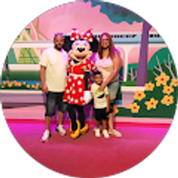 Profile photo of amanda santiago