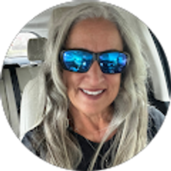 Profile photo of Victoria Joy