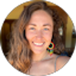 Profile photo of Gabrielle Myers